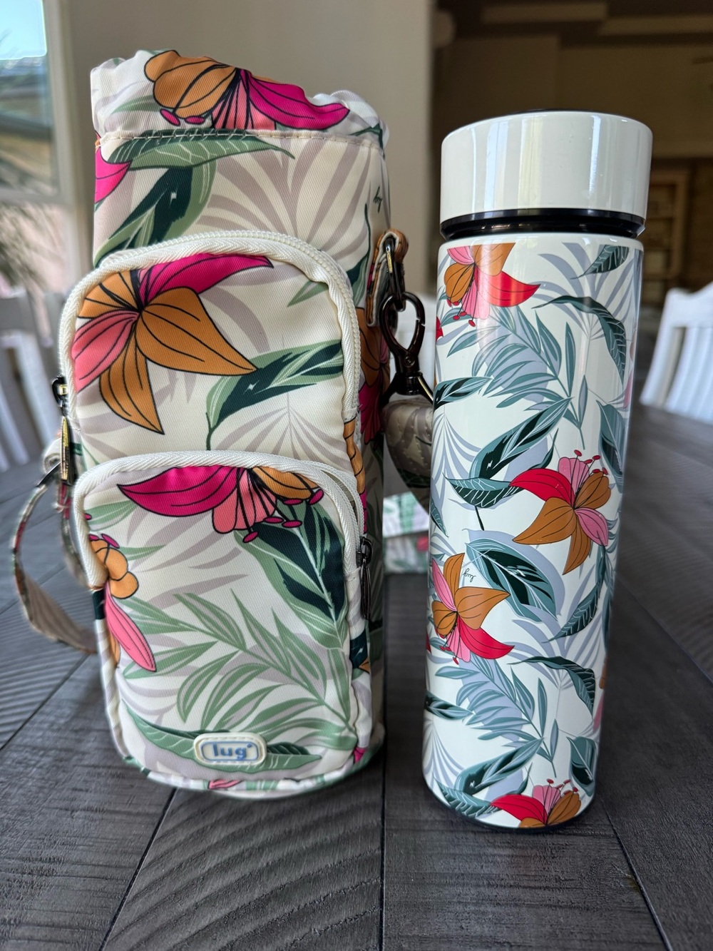 Lug Huggie & Chuggie Lifestyle Insulated Tropical Bottle & Crossbody Carrier
